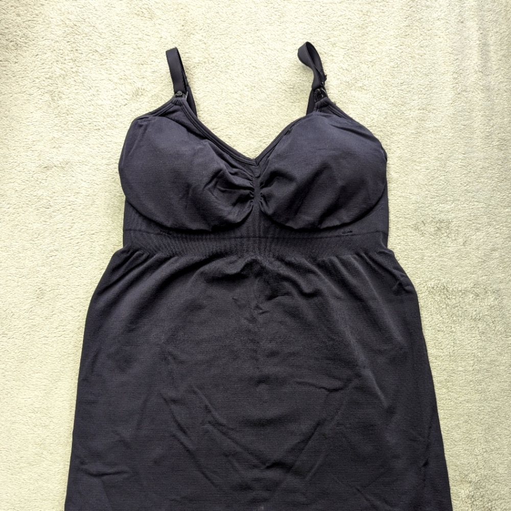 Bravado! Basics XL stretchy nursing tank